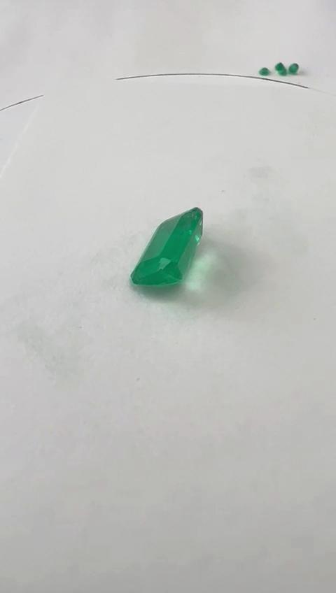 3.15 Ct. Colombian Emerald 