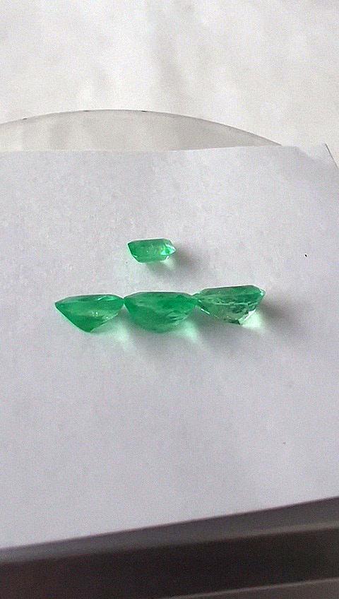 4.91 Ct. Colombian Emerald Set