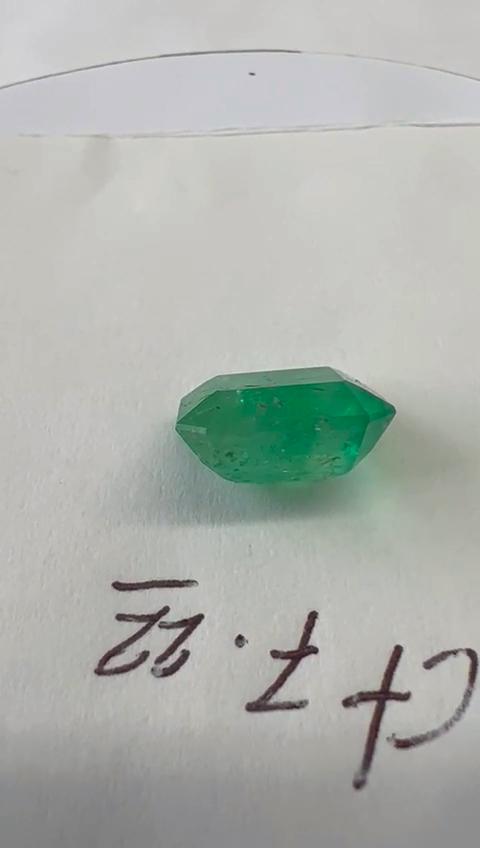 7.22 Ct.  Colombian Emerald 