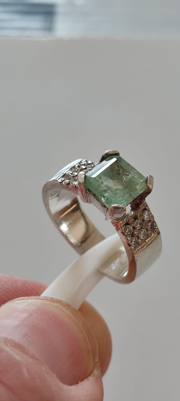 1.08 Ct. Colombian Emerald Ring 