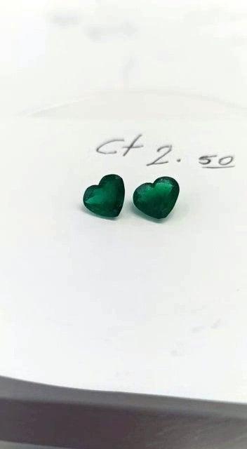 2.50 Colombian Emerald Hearts Pair