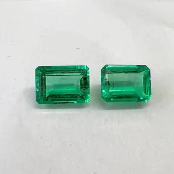 5.80 Ct Colombian Emerald Pair ( Exceptional)